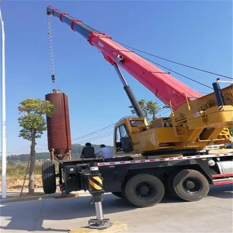 江边乡专业吊车租赁多少钱