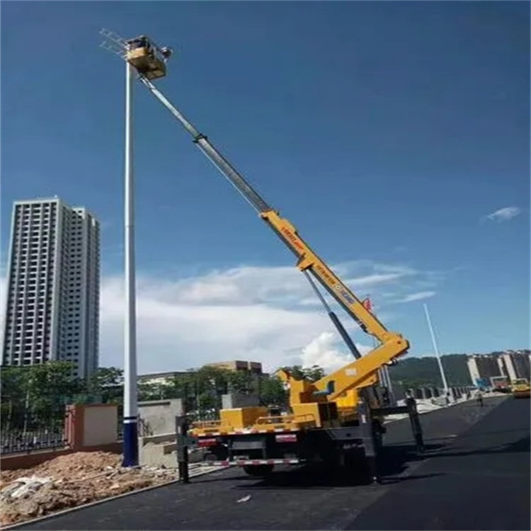 江边乡维修路灯的曲臂升降车出租